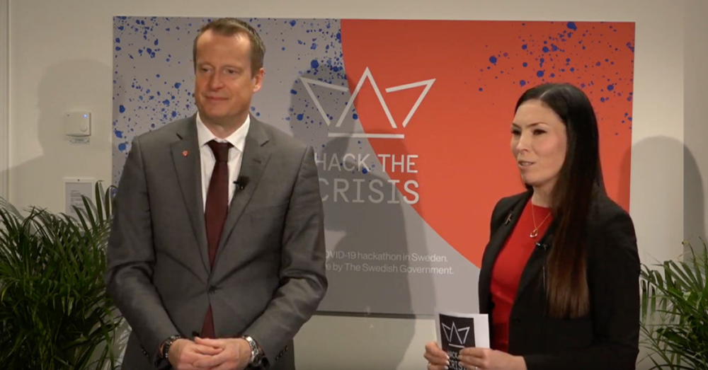 Digitaliseringsminister Anders Ygeman och Ann Molin på Hack the Crisis