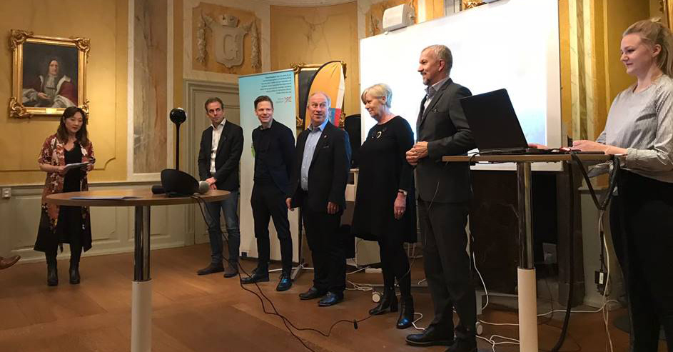 Paneldebatt på invigning av Gävle Innovation Arena